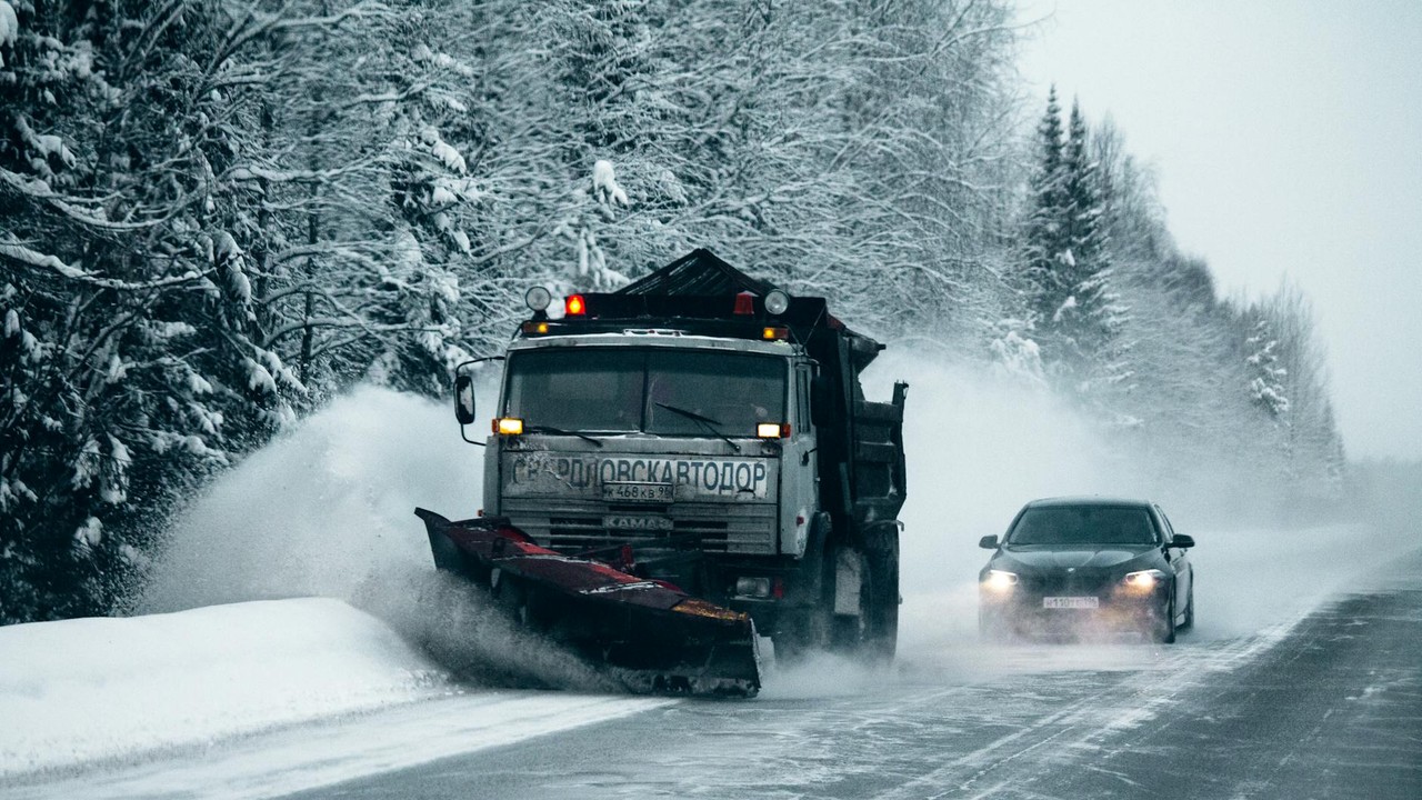 Luxury Car Transport: Complete Safety Guide